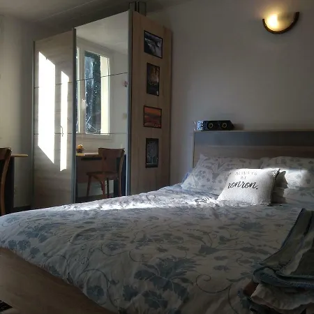 Maison Commune Quarto em Acomodações Particulares